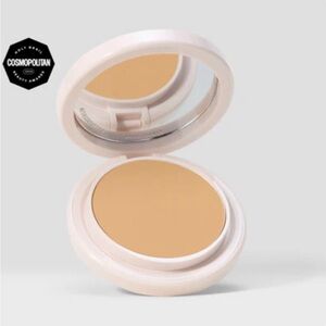 Kylie Cosmetics Natural Blur Powder Foundation - 3W - NIB